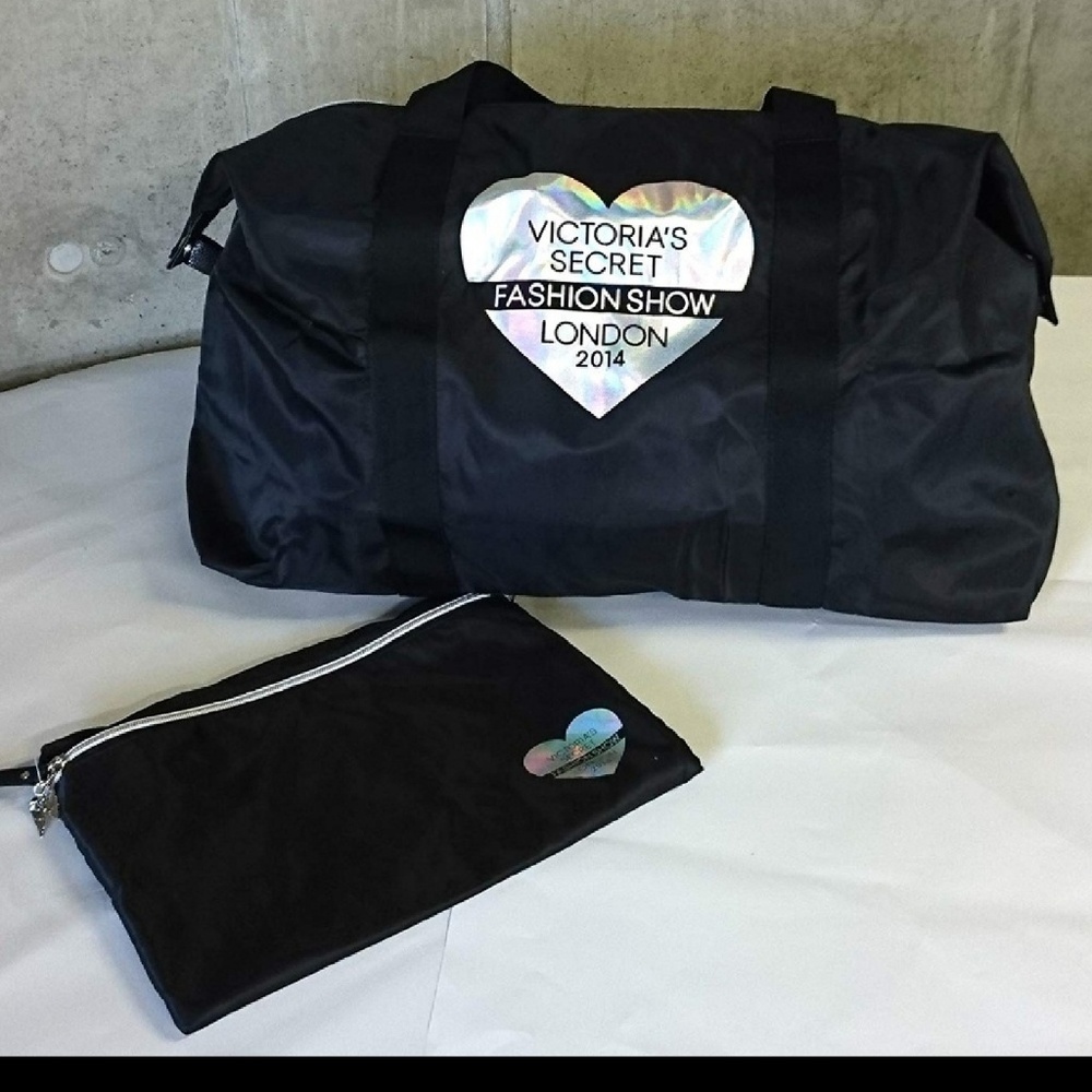 NWT VICTORIA'S SECRET 2014 LONDON DUFFLE SET